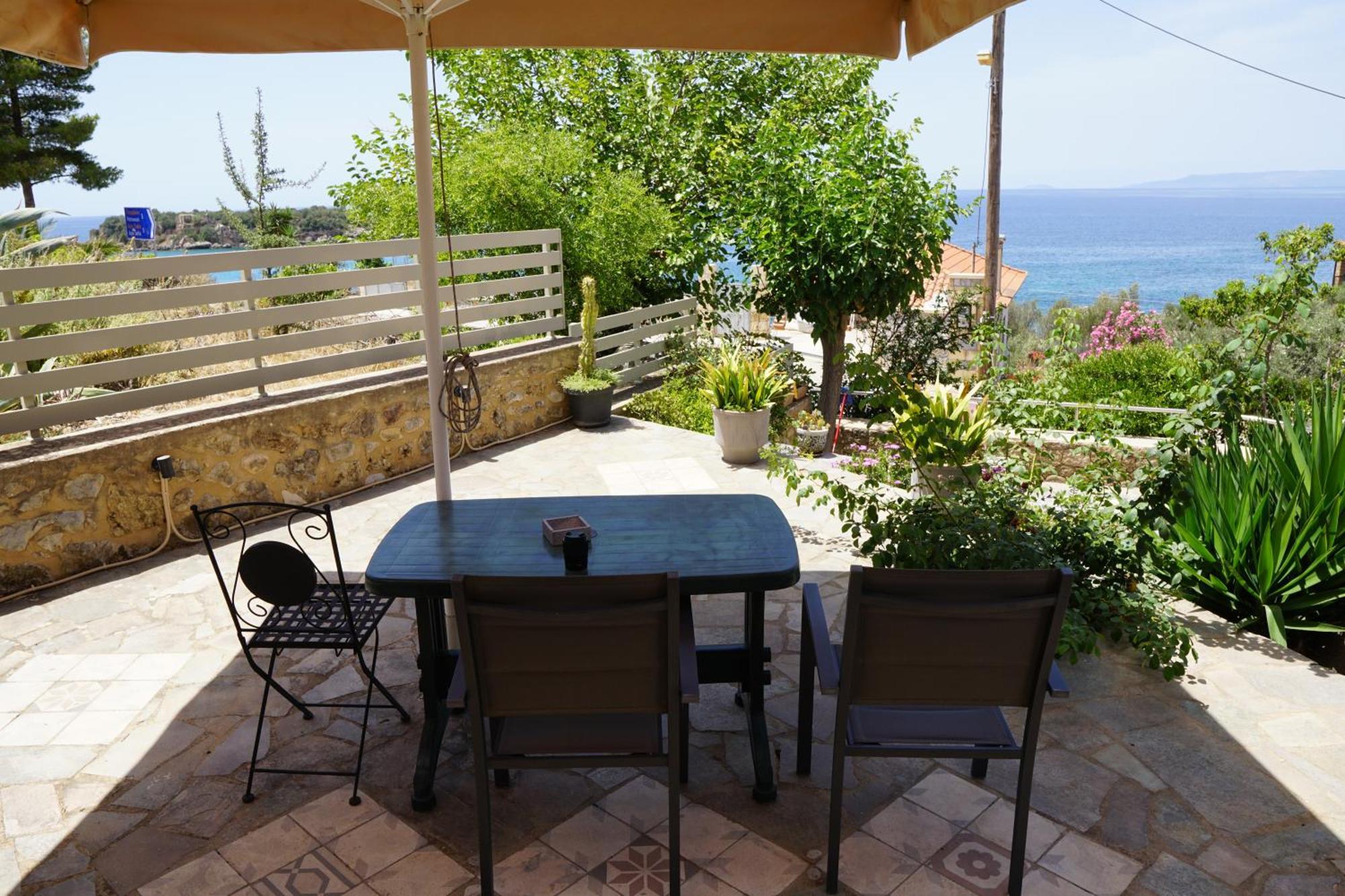 Sea And Sun Apartments 303 Ιδιωτικό Διαμέρισμα Kardhamili Esterno foto