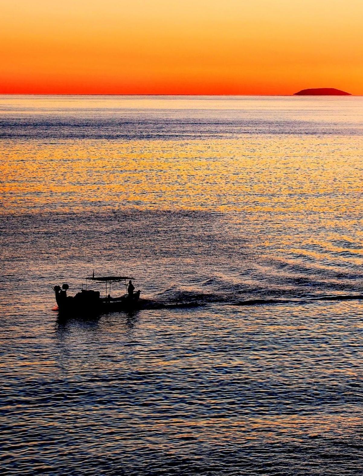 Sea And Sun Apartments 303 Ιδιωτικό Διαμέρισμα Kardhamili Esterno foto